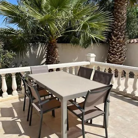 Maison Avec Piscine Privée *